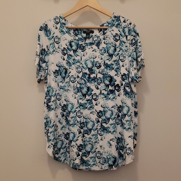 Alfani Blue Flower Print Tee | 1X | Very Soft - Picture 1 of 4